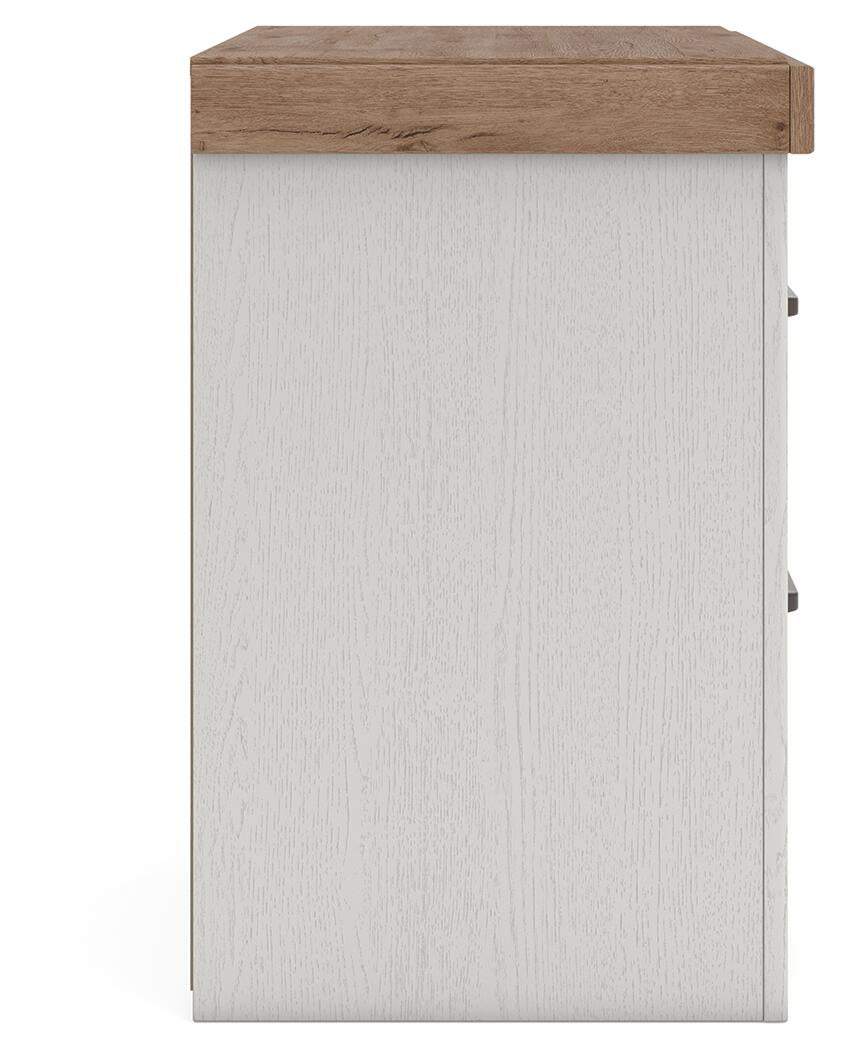 Savonport Queen Panel Bed, Dresser, Mirror, Chest and Nightstand