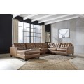 Baskove 4pc Sectional with Chaise