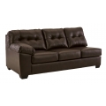 Donlen - 2pc Sectional with Chaise