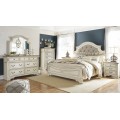 Realyn 4pc Queen Upholstered Panel Bed Set