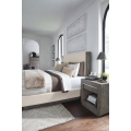 Anibecca 4pc California King Upholstered Bedroom Set