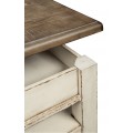 Realyn Lift Top Cocktail Table